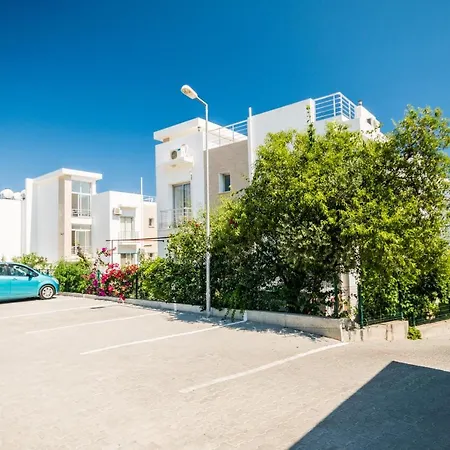 Amazing Two-bedroom In Lukomorye D1 With Private Garden Apartment Karavas (Northern Cyprus)