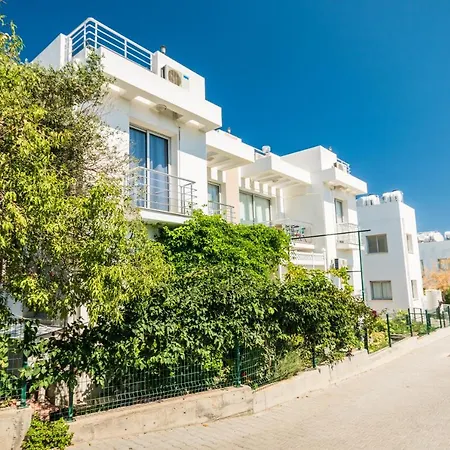 Amazing Two-bedroom In Lukomorye D1 With Private Garden Apartment Karavas (Northern Cyprus)