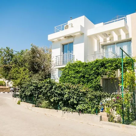 Amazing Two-bedroom In Lukomorye D1 With Private Garden Karavas (Northern Cyprus)