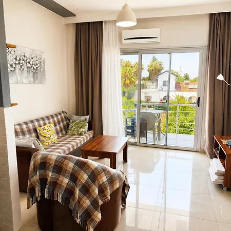 Amazing Two-bedroom In Lukomorye D5 With Scenic View דירה