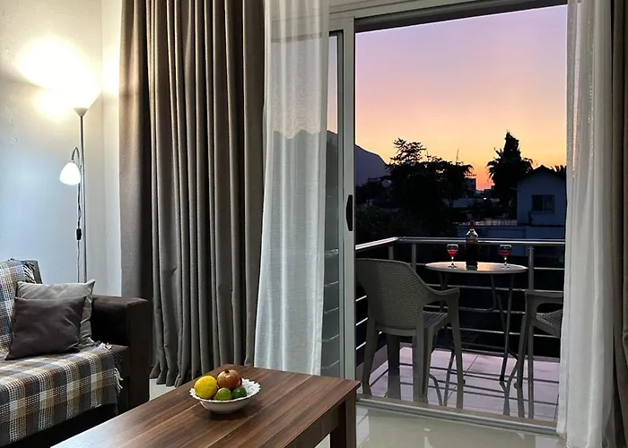 Amazing Two-bedroom In Lukomorye D5 With Scenic View Karavas