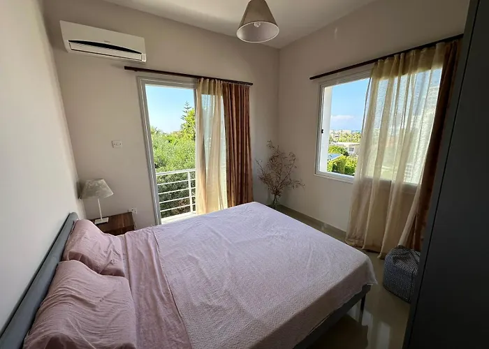 Amazing Two-bedroom In Lukomorye D5 With Scenic View アパート