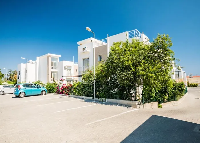 Amazing Two-bedroom In Lukomorye D5 With Scenic View アパート Karavas